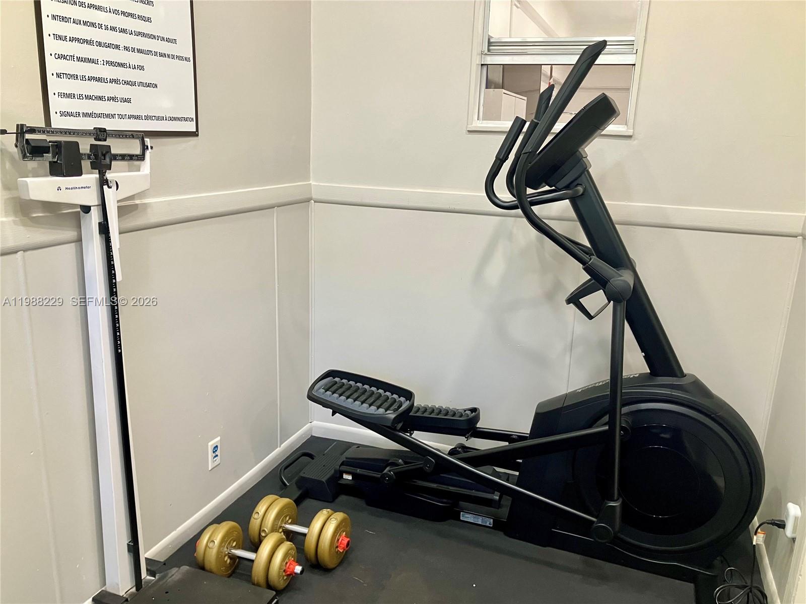 MEADOWS CONDO - Residential