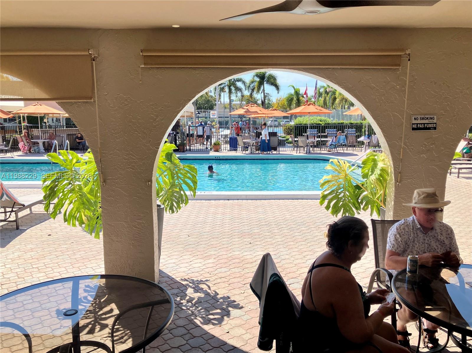 MEADOWS CONDO - Residential