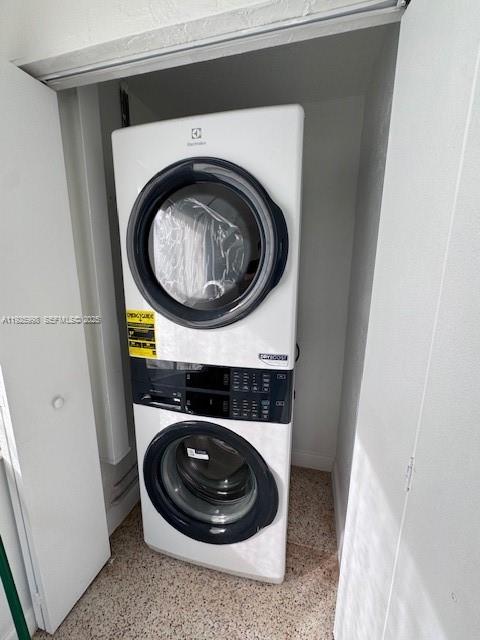 CITY OF MIAMI SOUTH - Residential Lease