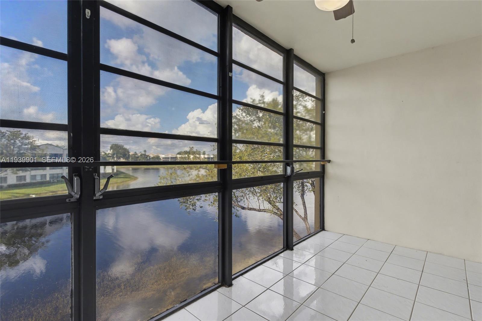 ASHMONT CONDOMINIUM G - Residential