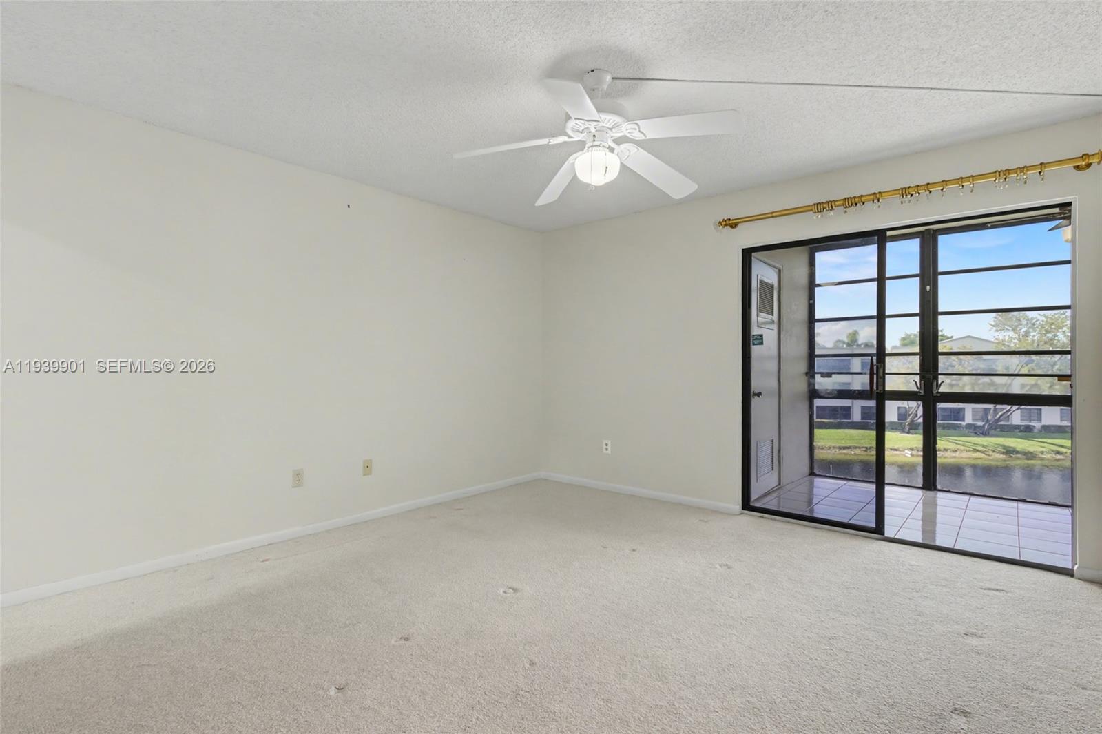 ASHMONT CONDOMINIUM G - Residential