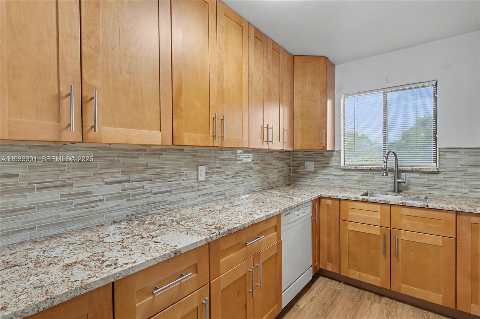 ASHMONT CONDOMINIUM G - Residential