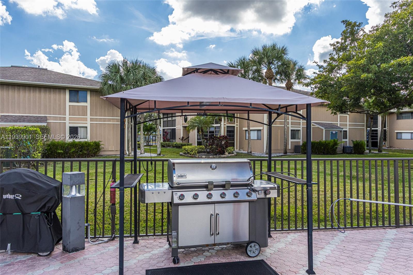 ASHMONT CONDOMINIUM G - Residential