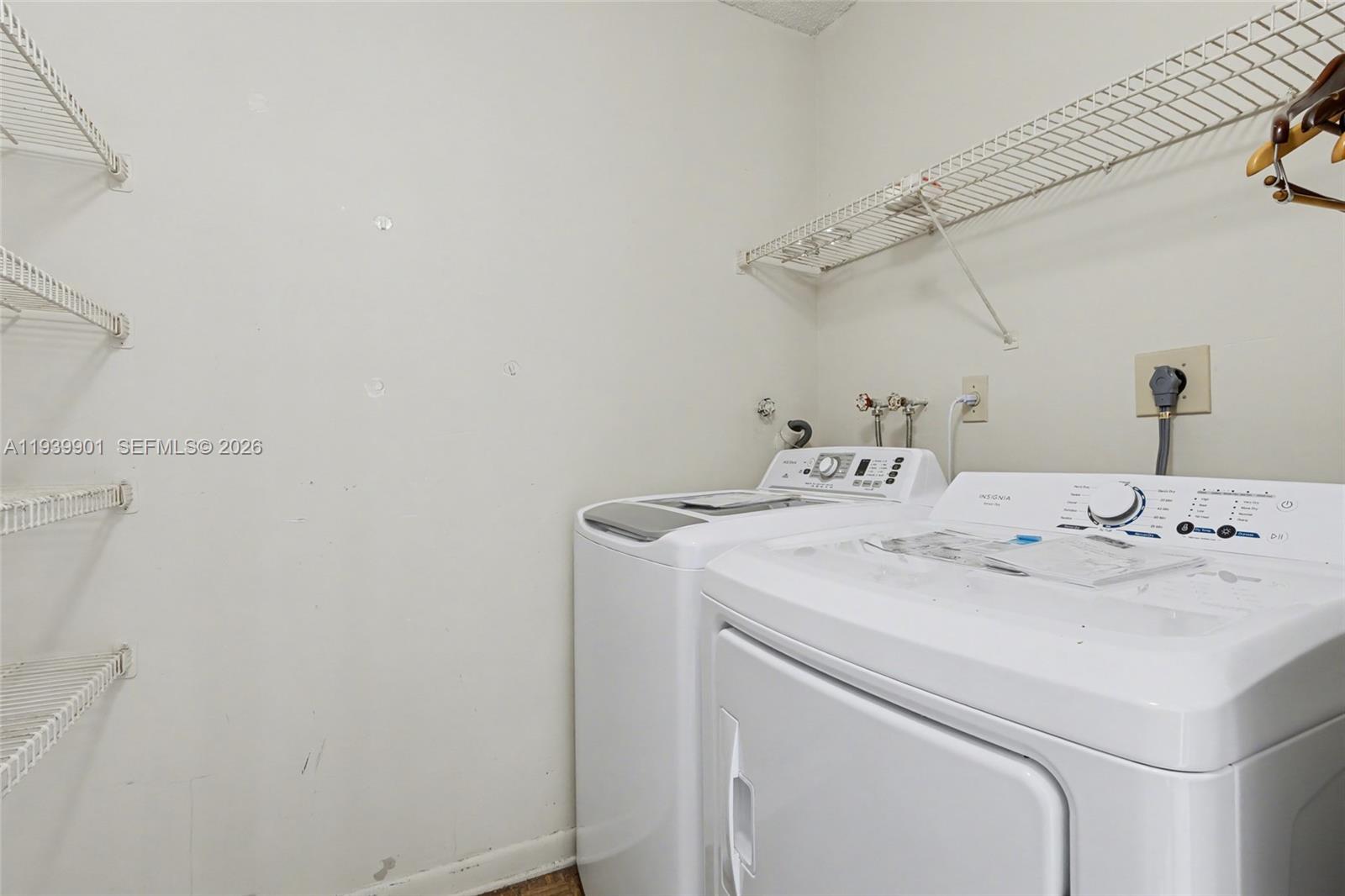 ASHMONT CONDOMINIUM G - Residential