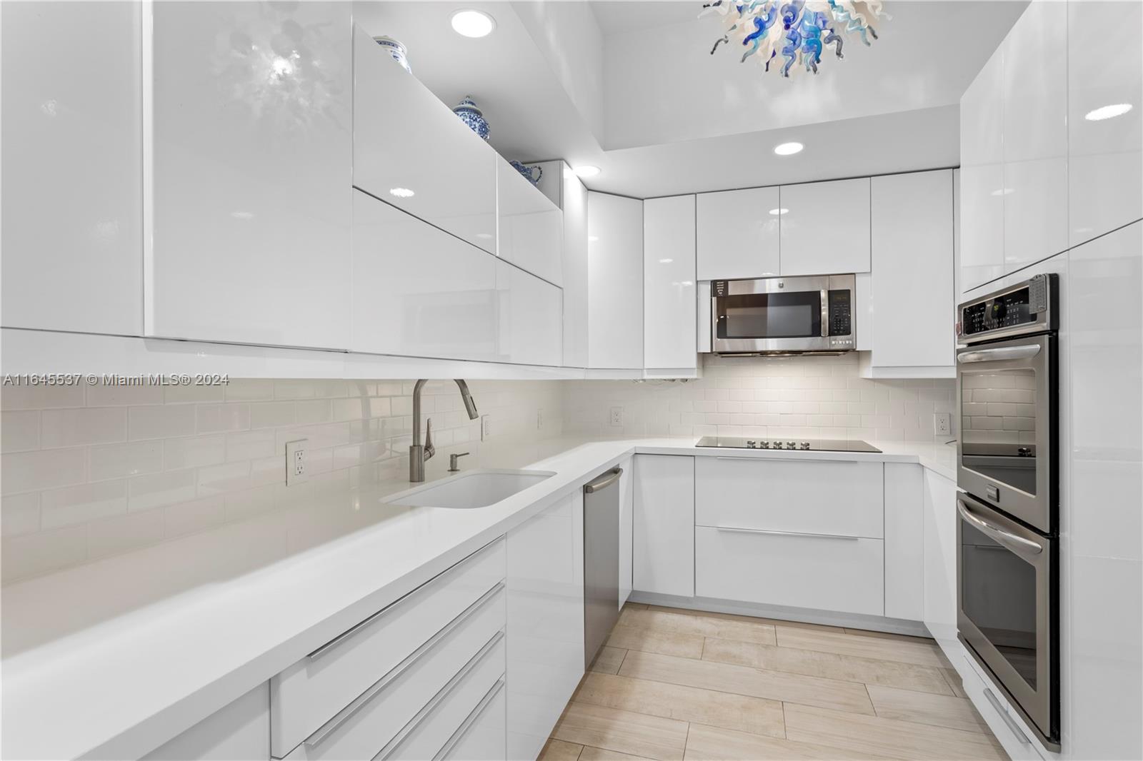 COSTA BRAVA CONDO - Residential