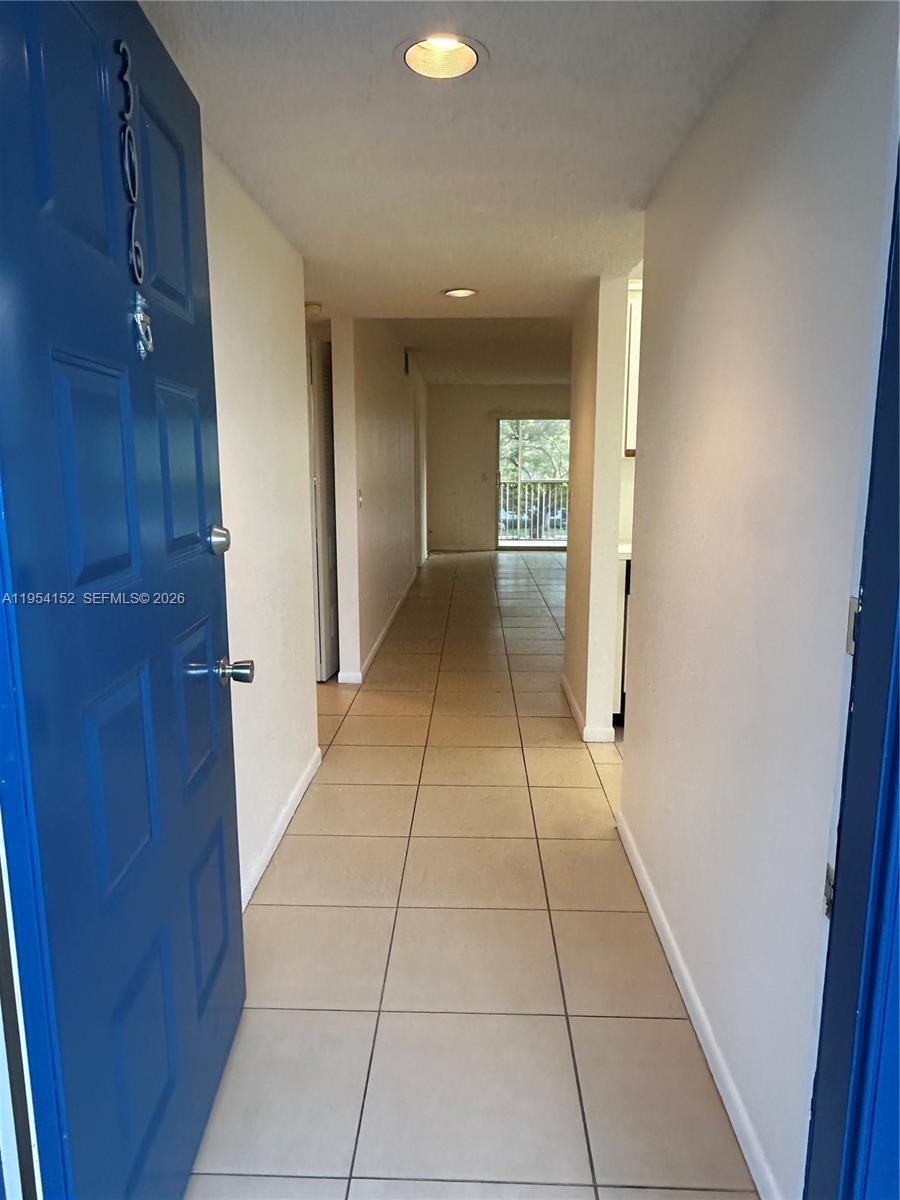 BUCKINGHAM EAST AT CENTUR - Residential Lease