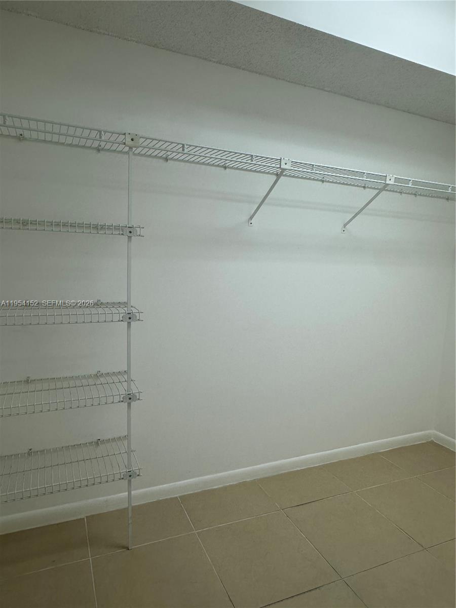 BUCKINGHAM EAST AT CENTUR - Residential Lease