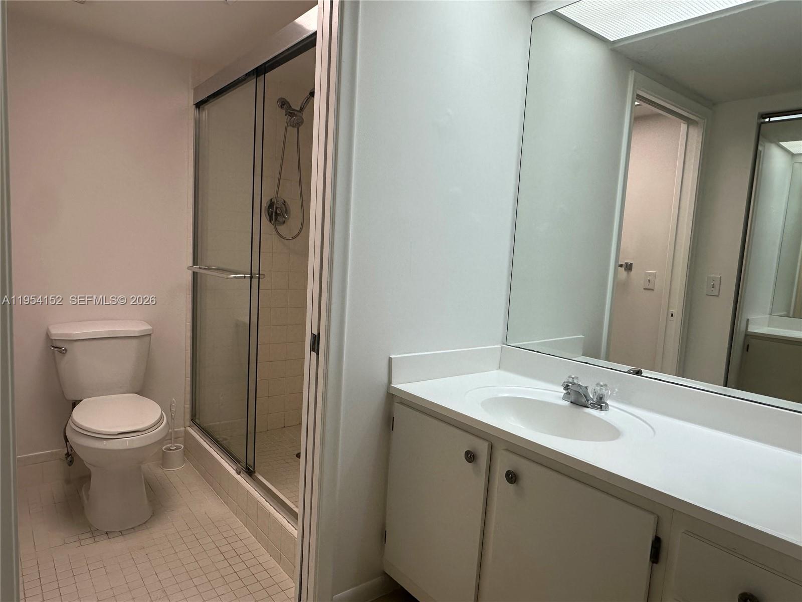 BUCKINGHAM EAST AT CENTUR - Residential Lease