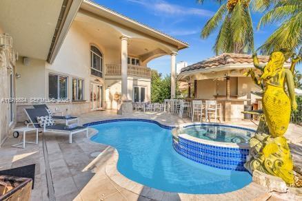 HOLLYWOOD GOLF ESTATES SE - Residential