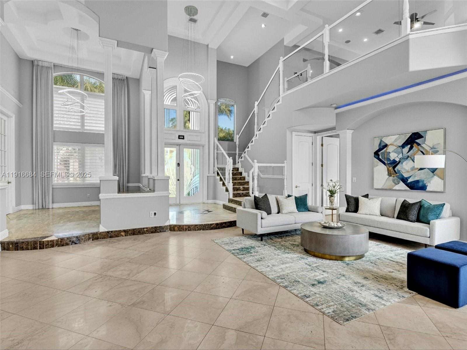 HOLLYWOOD GOLF ESTATES SE - Residential