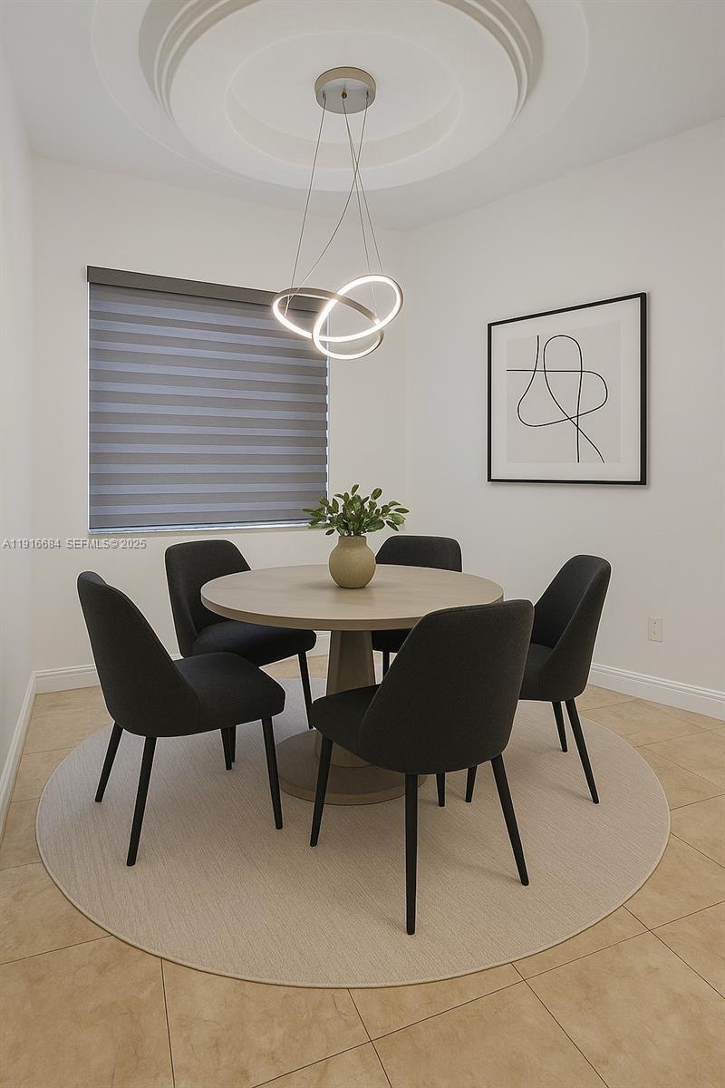 HOLLYWOOD GOLF ESTATES SE - Residential