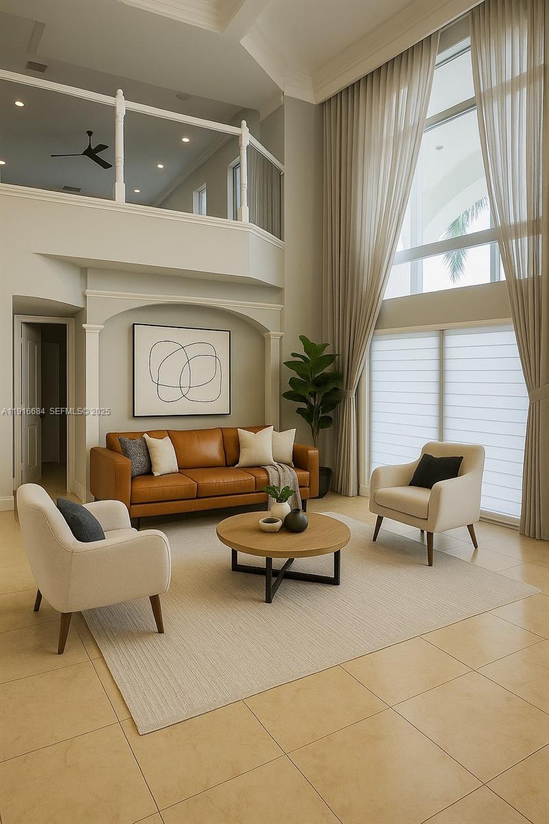 HOLLYWOOD GOLF ESTATES SE - Residential