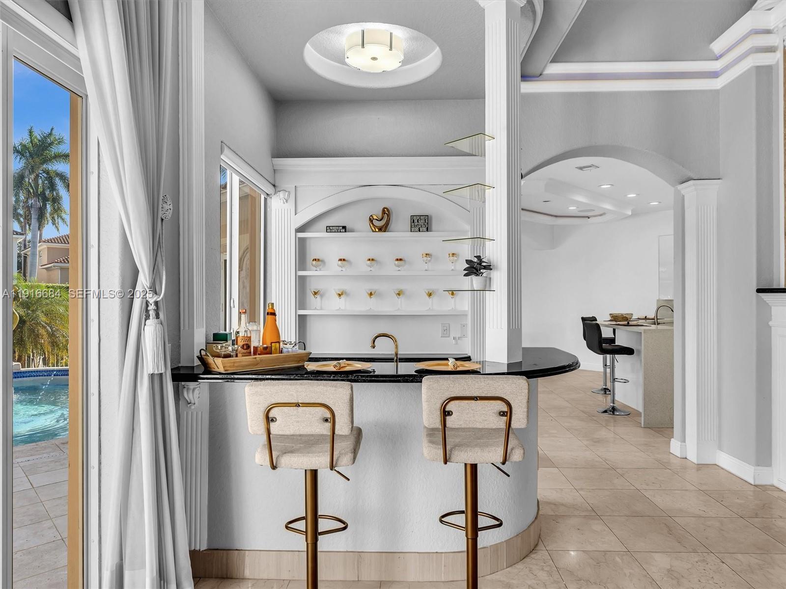 HOLLYWOOD GOLF ESTATES SE - Residential