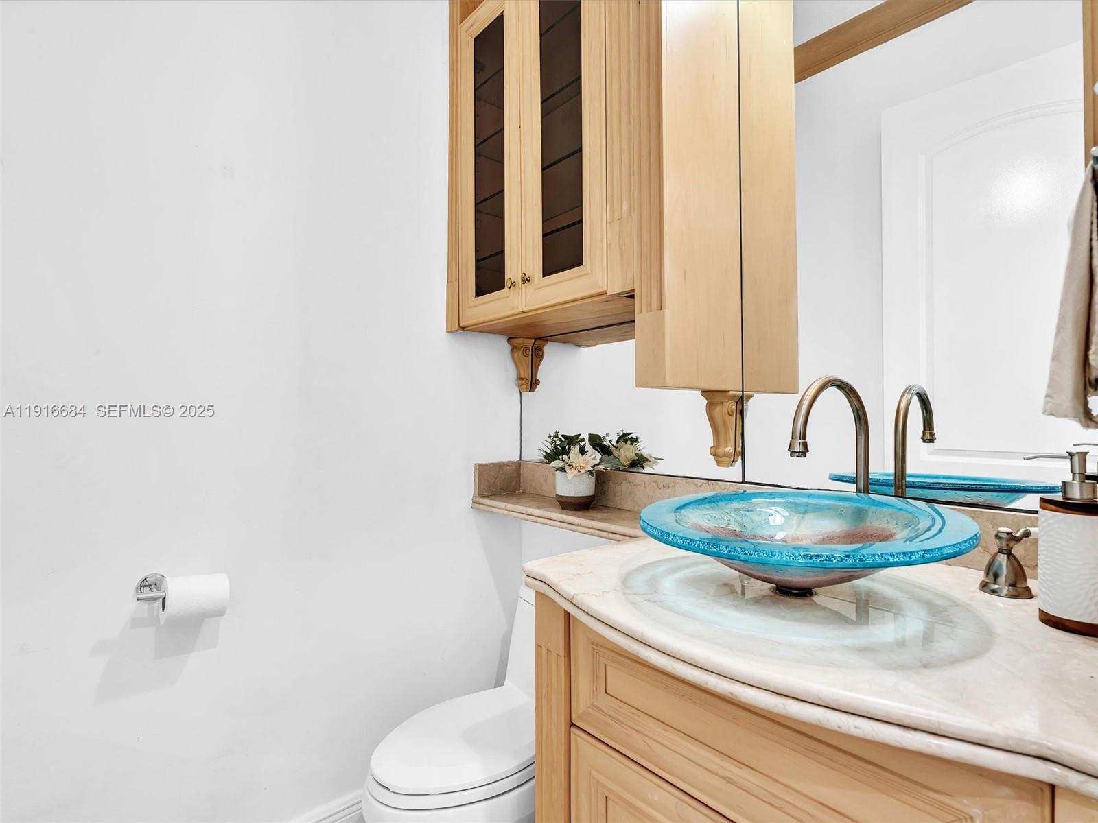 HOLLYWOOD GOLF ESTATES SE - Residential