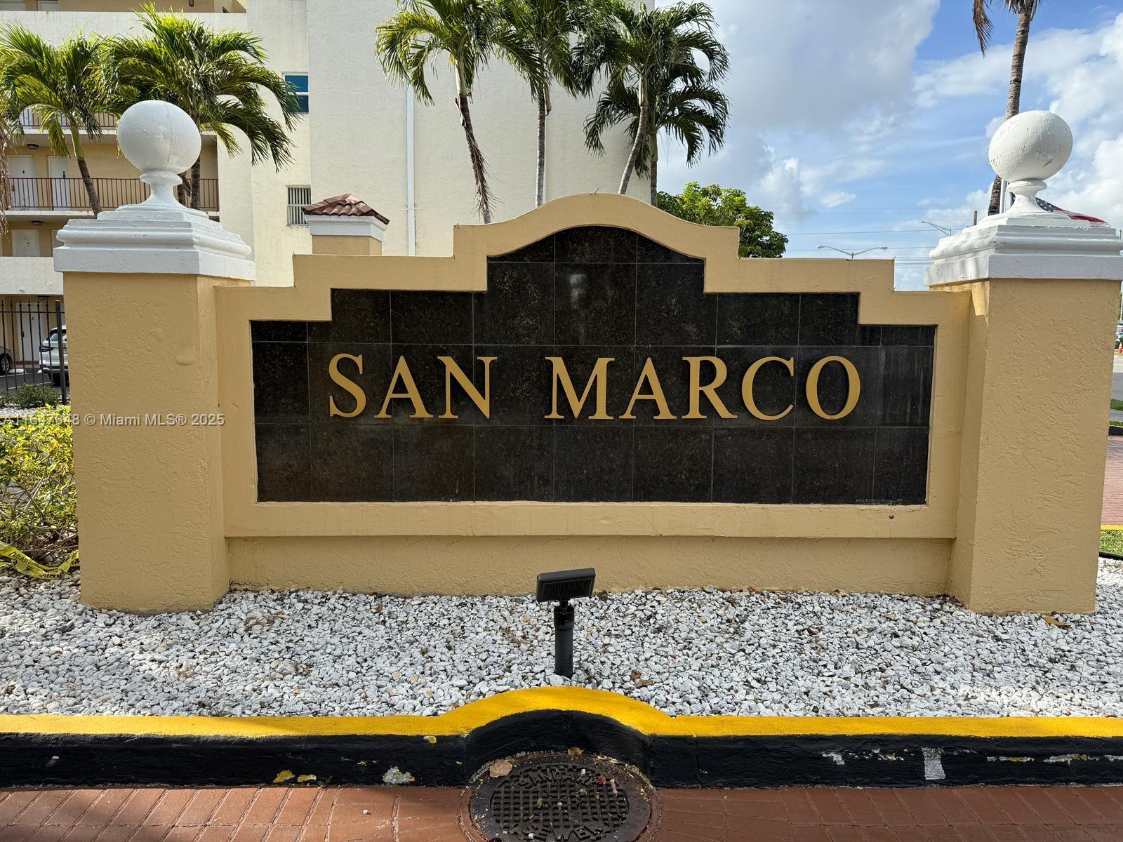 Great opportunity! San Marco Condo For SALE! 2 BEDS 1.5 BATH, UNIT RENTED AT 2475 GREAT TENANT. CAN BE VACATED BY CLOSING IF DESIRED BY BUYER EXCELLENT LOCATION , AMAZING CONDOMINIUM. OWNER HAS PAID OFF CURRENT SPECIAL ASSESMENT IN FULL. SCHEDULE AND SHOW IT!
