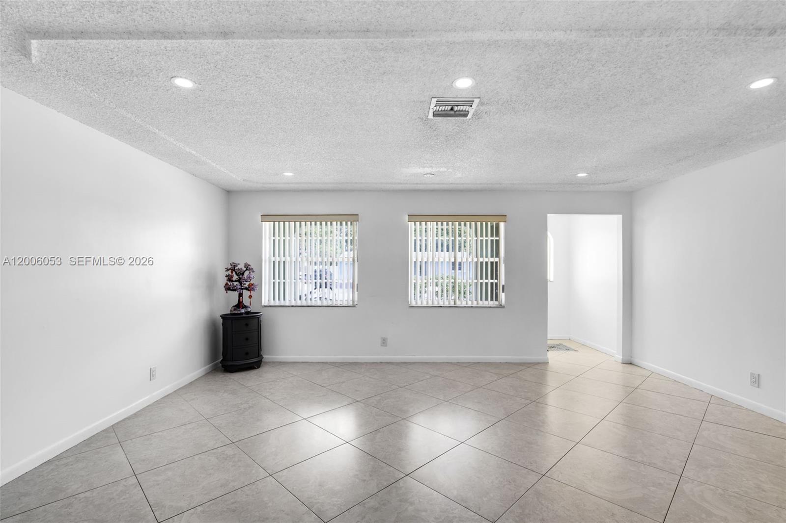 ORIOLE MARGATE SEC 1 - Residential