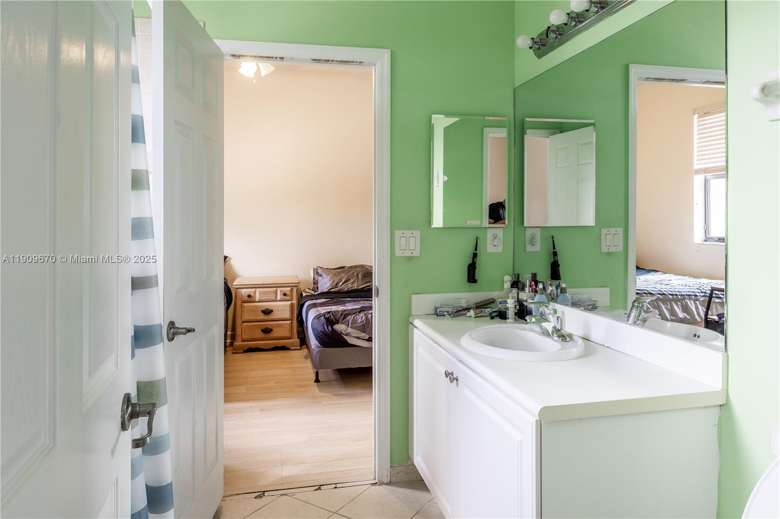 SILVER PALM EAST SEC TWO - Residential