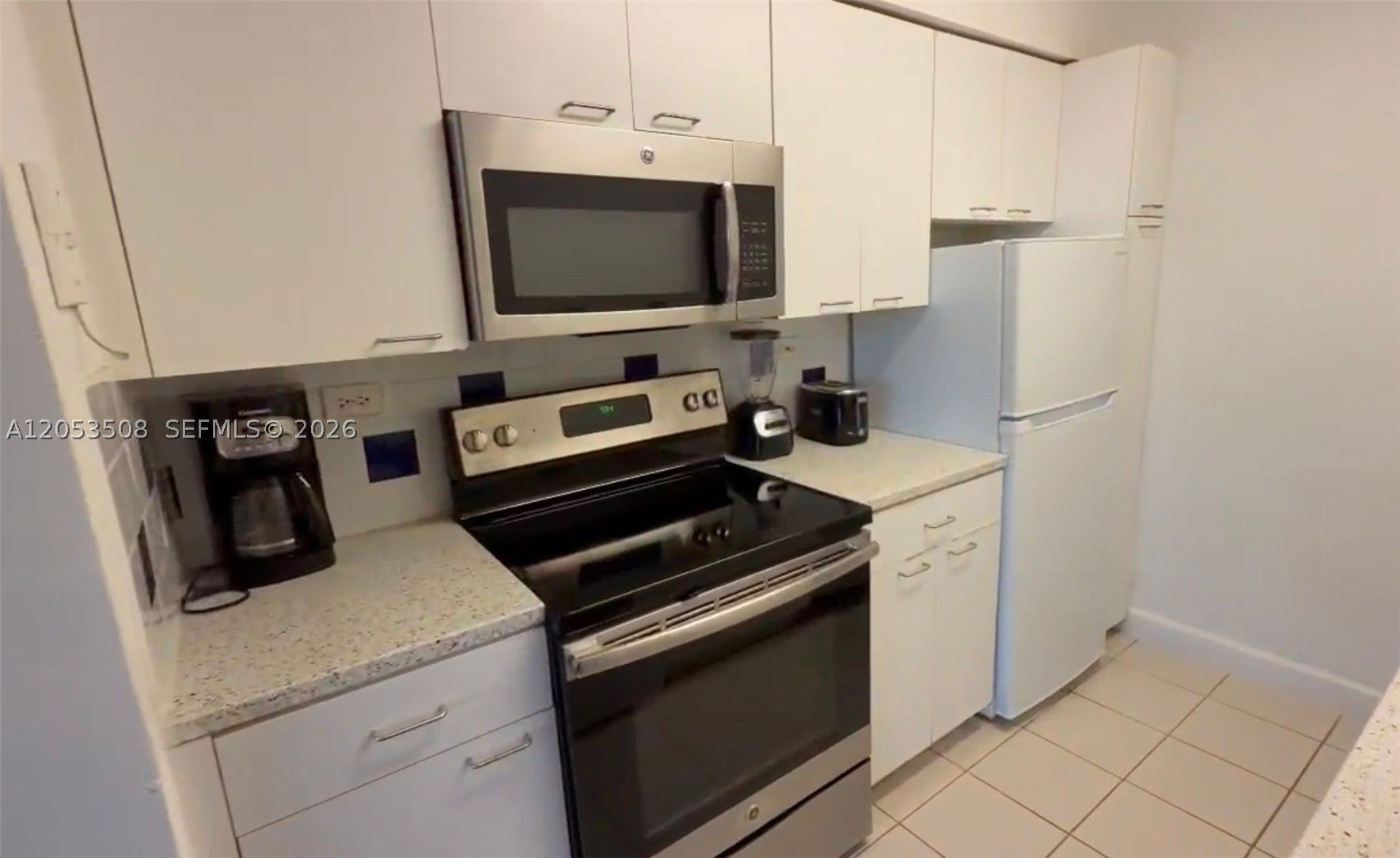 1500 Bay Rd 484S