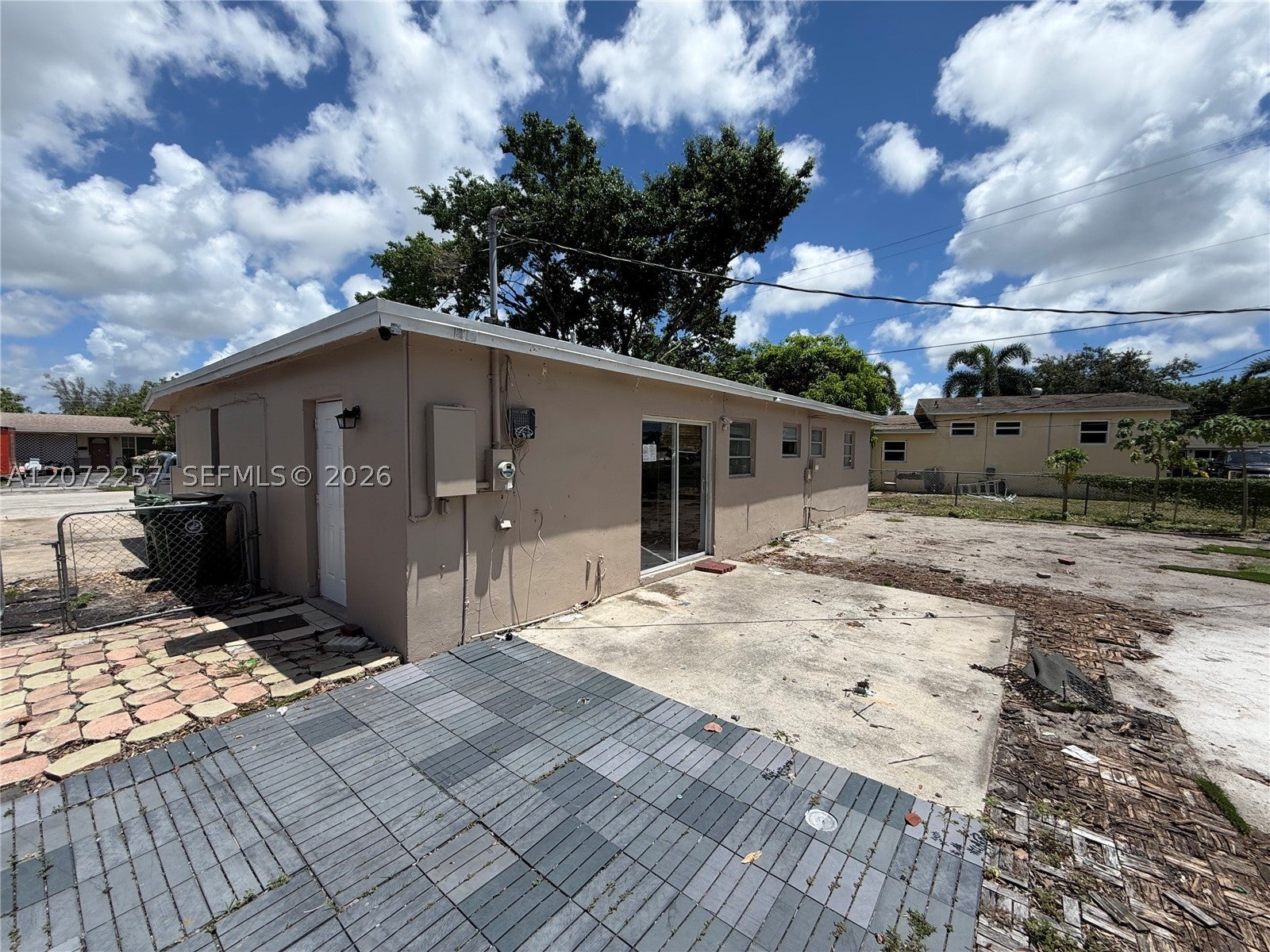 2850 NW 24th Ct