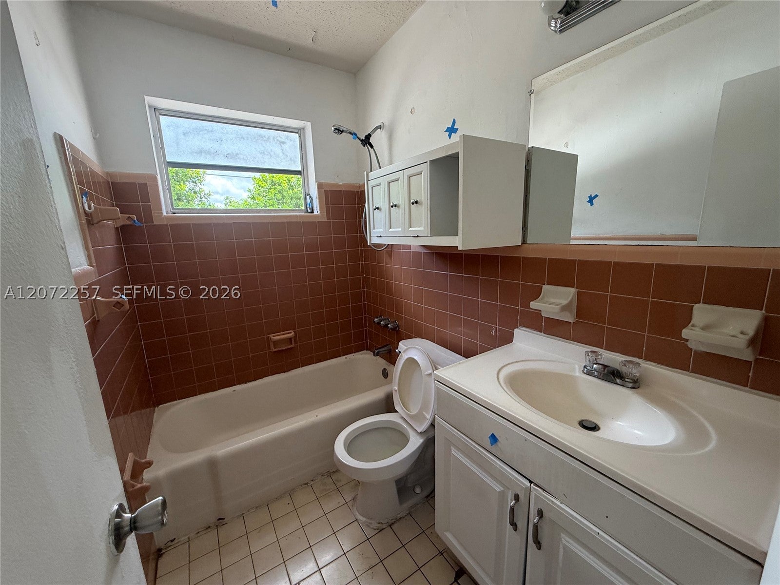 2850 NW 24th Ct