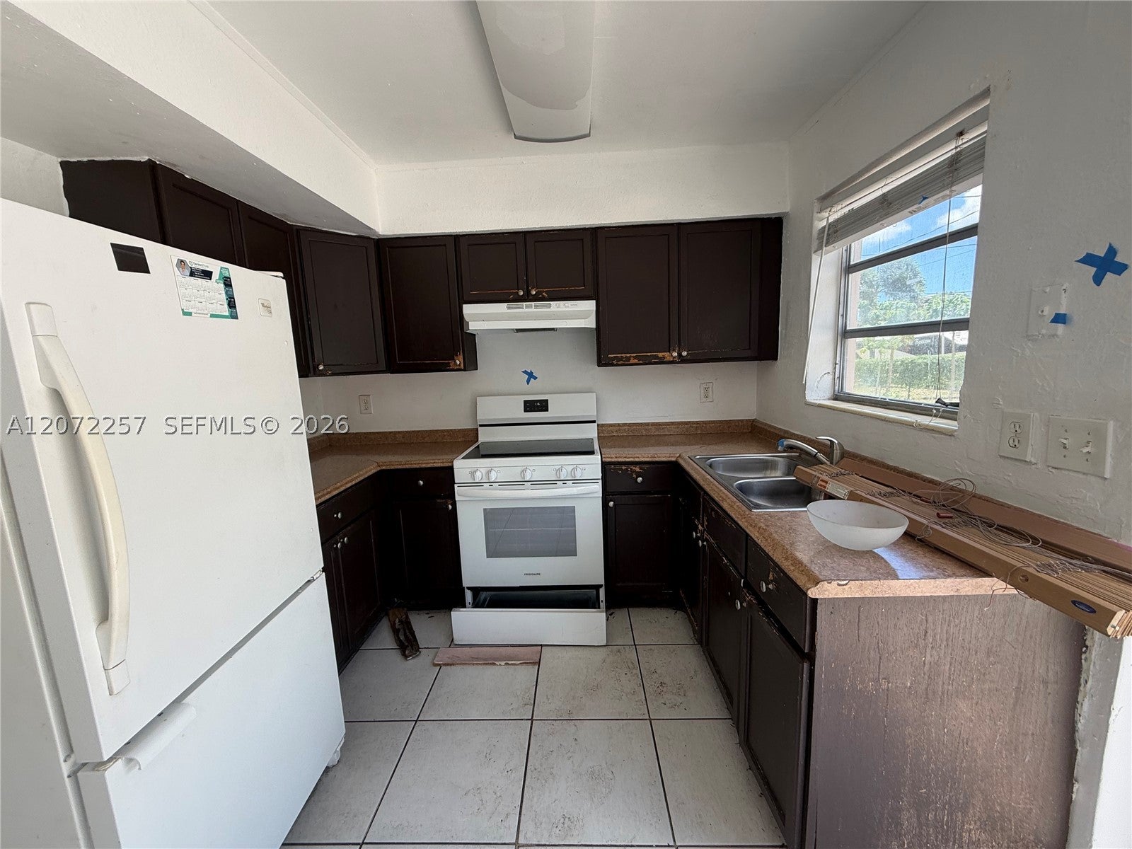 2850 NW 24th Ct