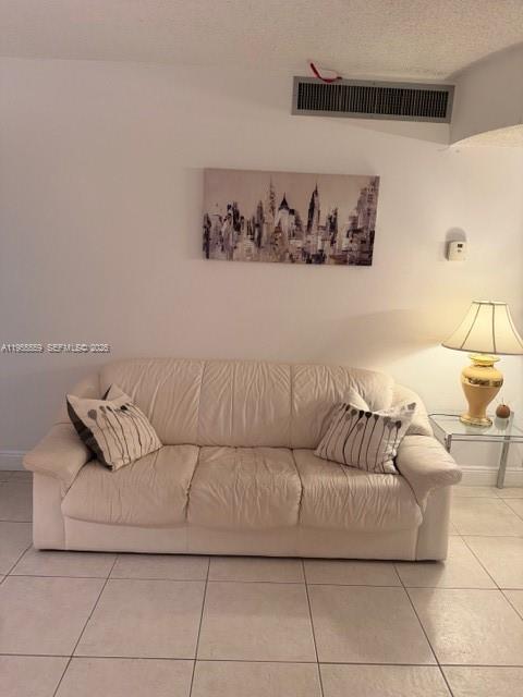 100 Golden Isles Dr 201