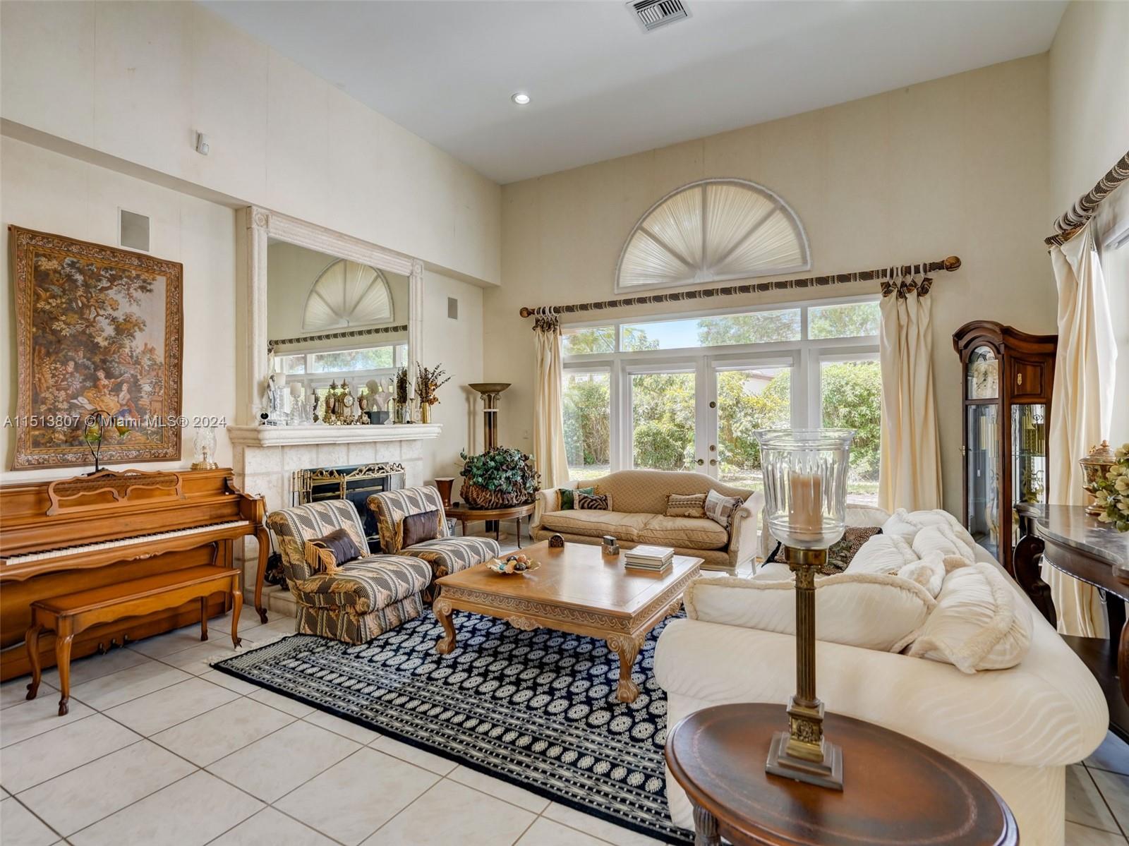 YORK HAUS ESTATES - Residential