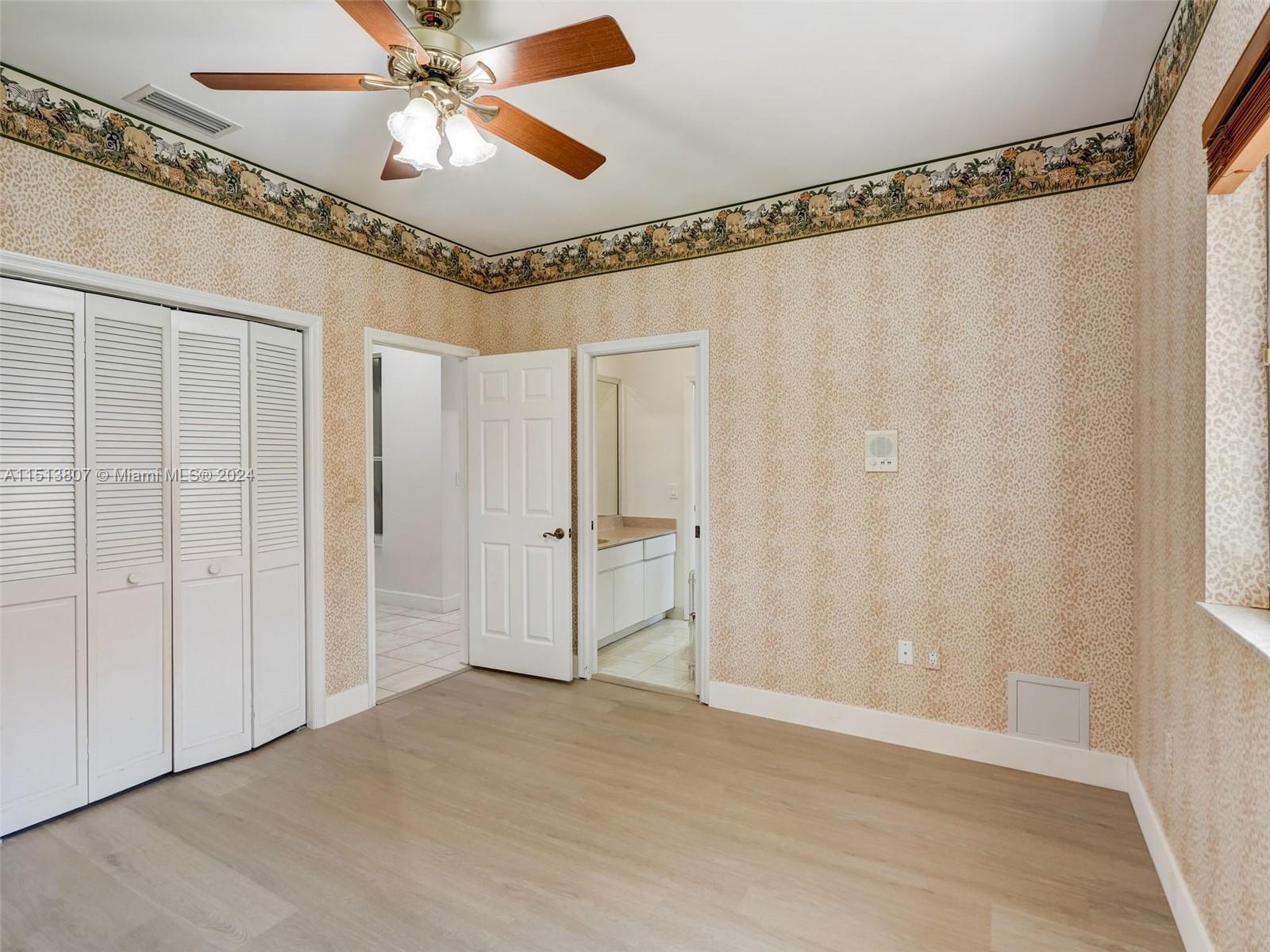 YORK HAUS ESTATES - Residential