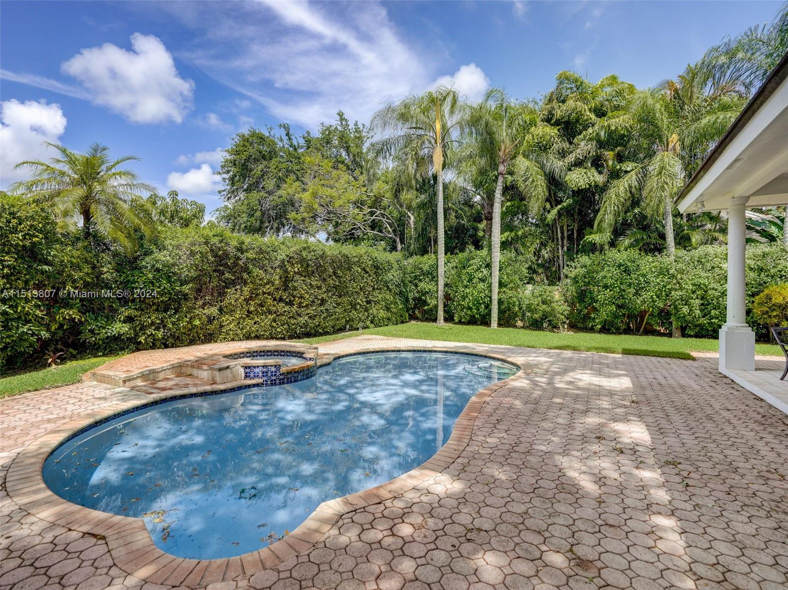 YORK HAUS ESTATES - Residential