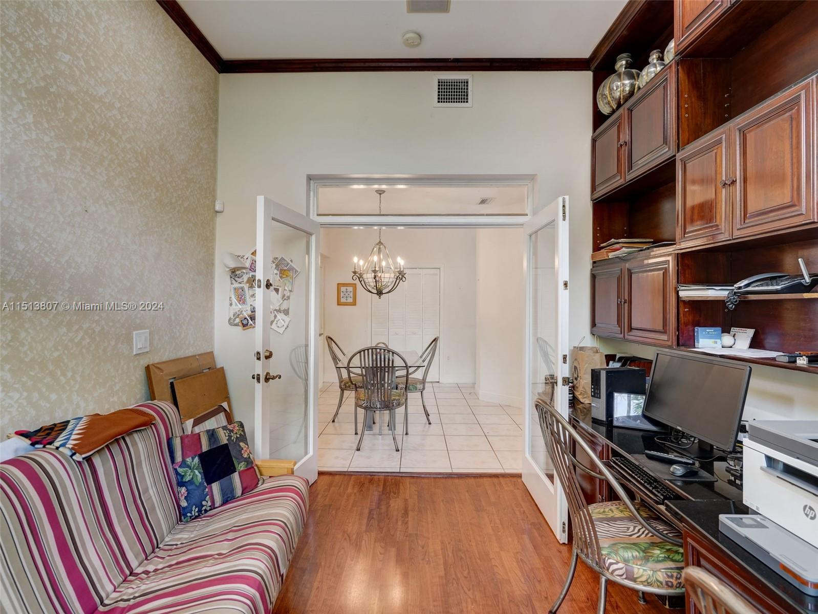 YORK HAUS ESTATES - Residential