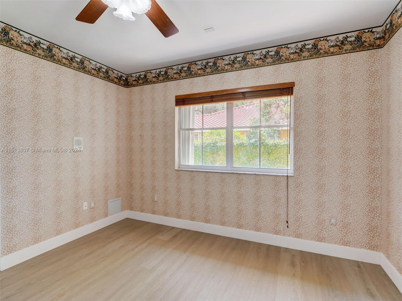 YORK HAUS ESTATES - Residential