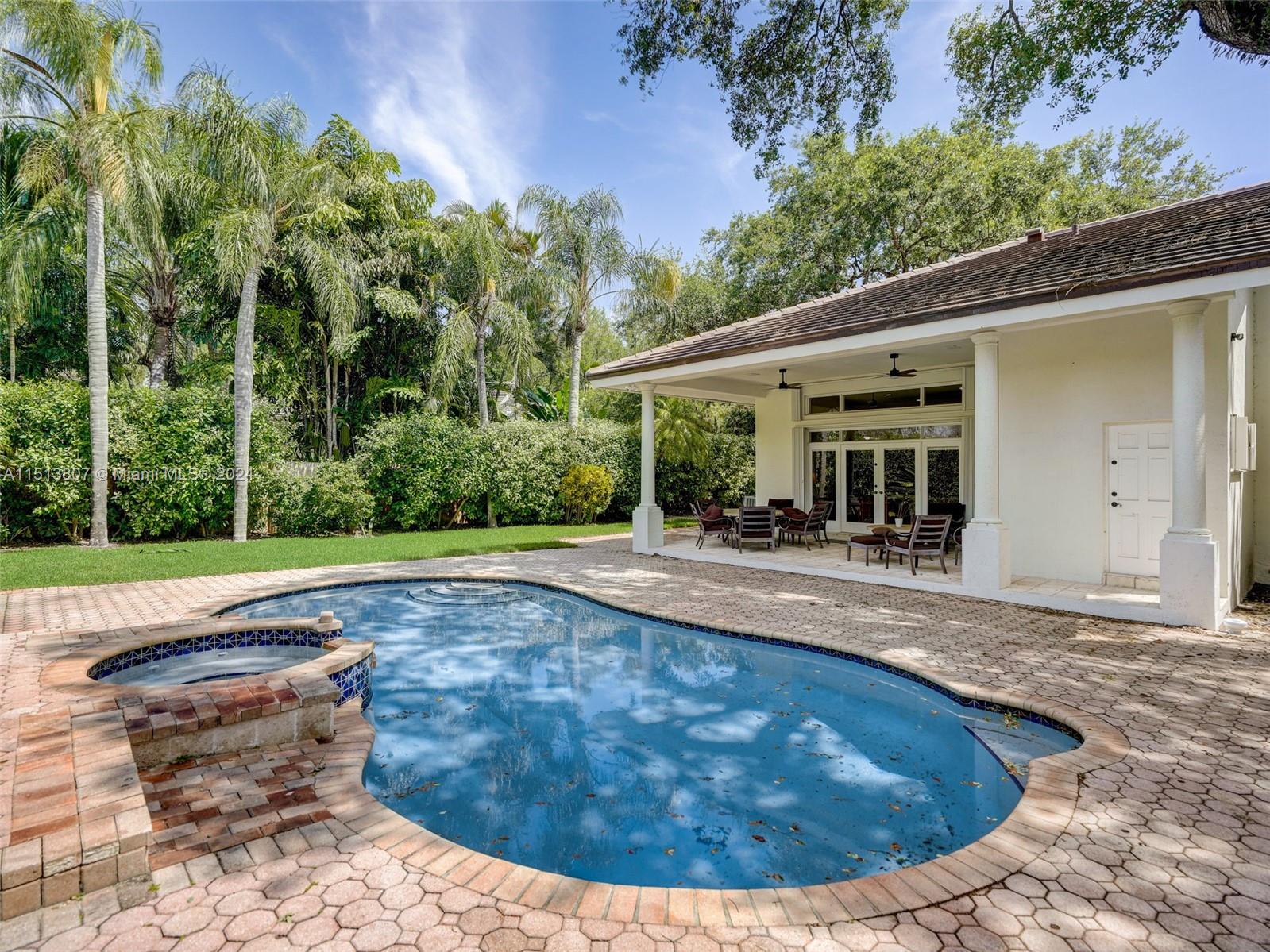 YORK HAUS ESTATES - Residential