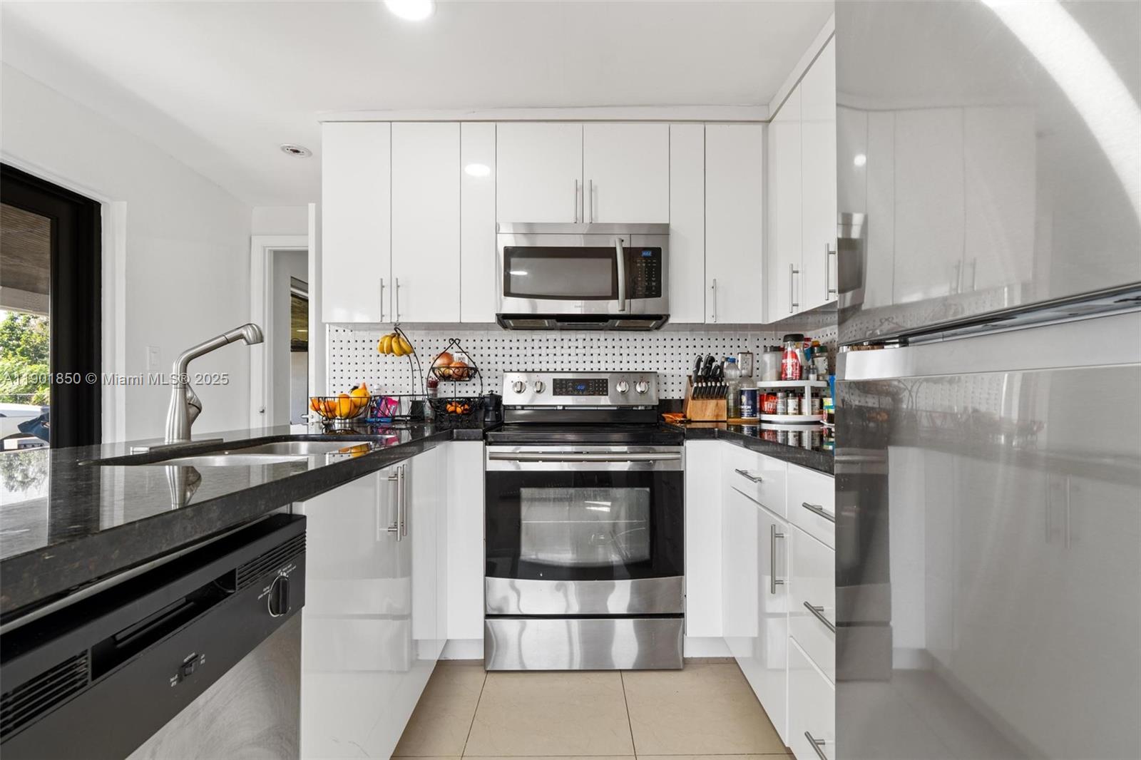 PINE ISLAND LAKE SUB - Residential