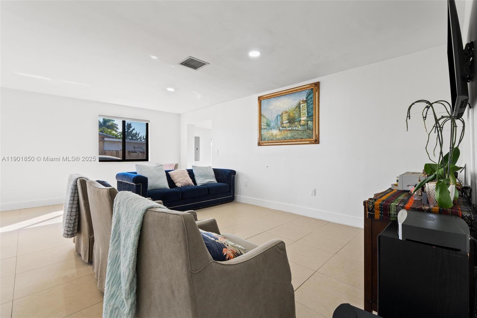 PINE ISLAND LAKE SUB - Residential