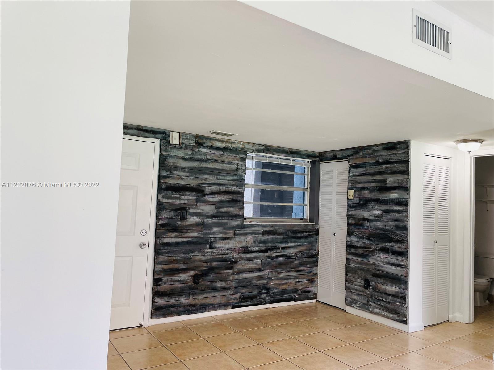 VILLAS SAN MIGUEL CONDO - Residential