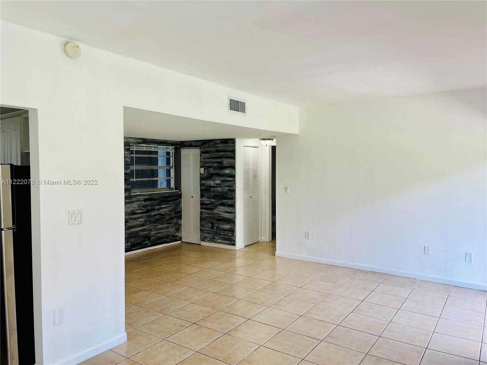 VILLAS SAN MIGUEL CONDO - Residential