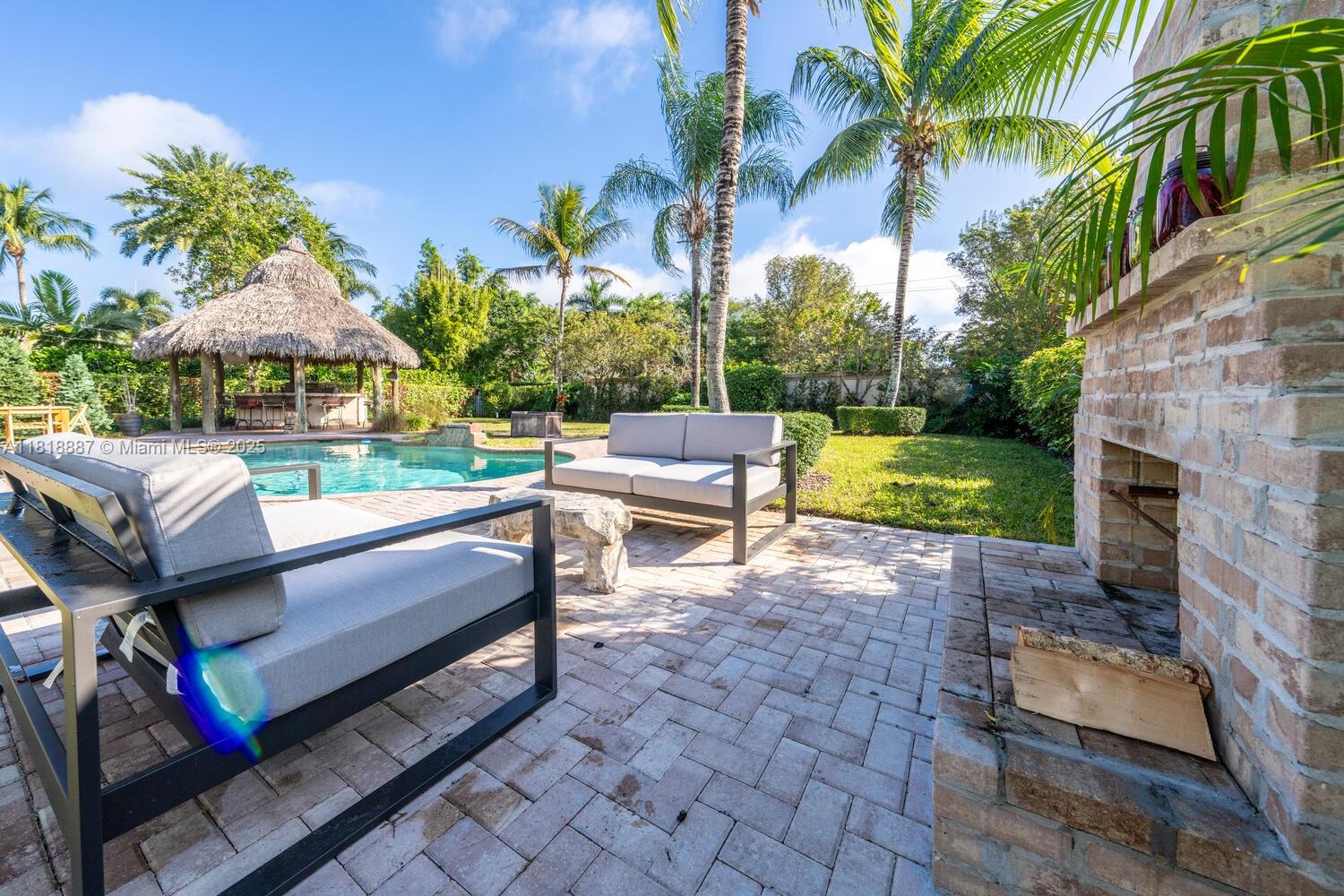 HIBBS GROVE PLANTATION - Residential