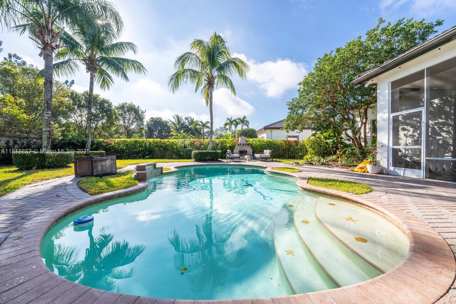 HIBBS GROVE PLANTATION - Residential