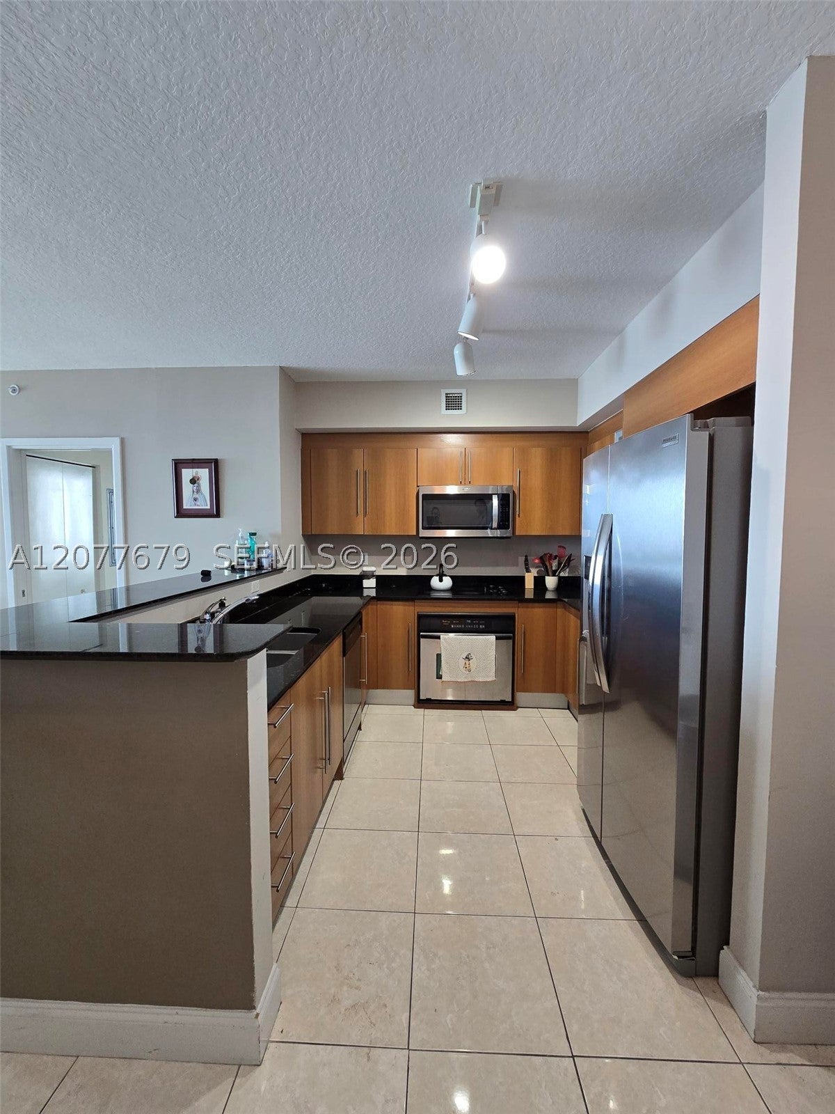 325 S Biscayne Blvd 3115, Miami FL 33131