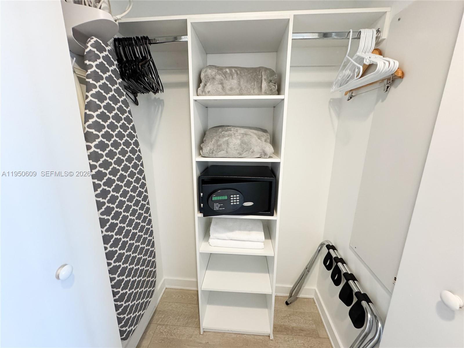 BEACHWALK CONDOMINIUM - Residential