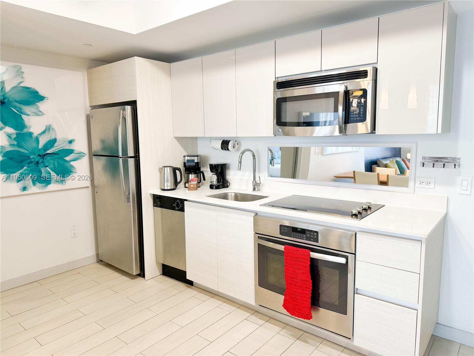 BEACHWALK CONDOMINIUM - Residential