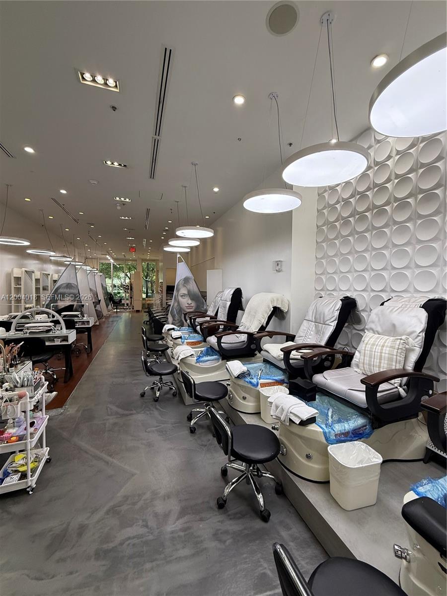 Beauty Salon & Spa in Brickell