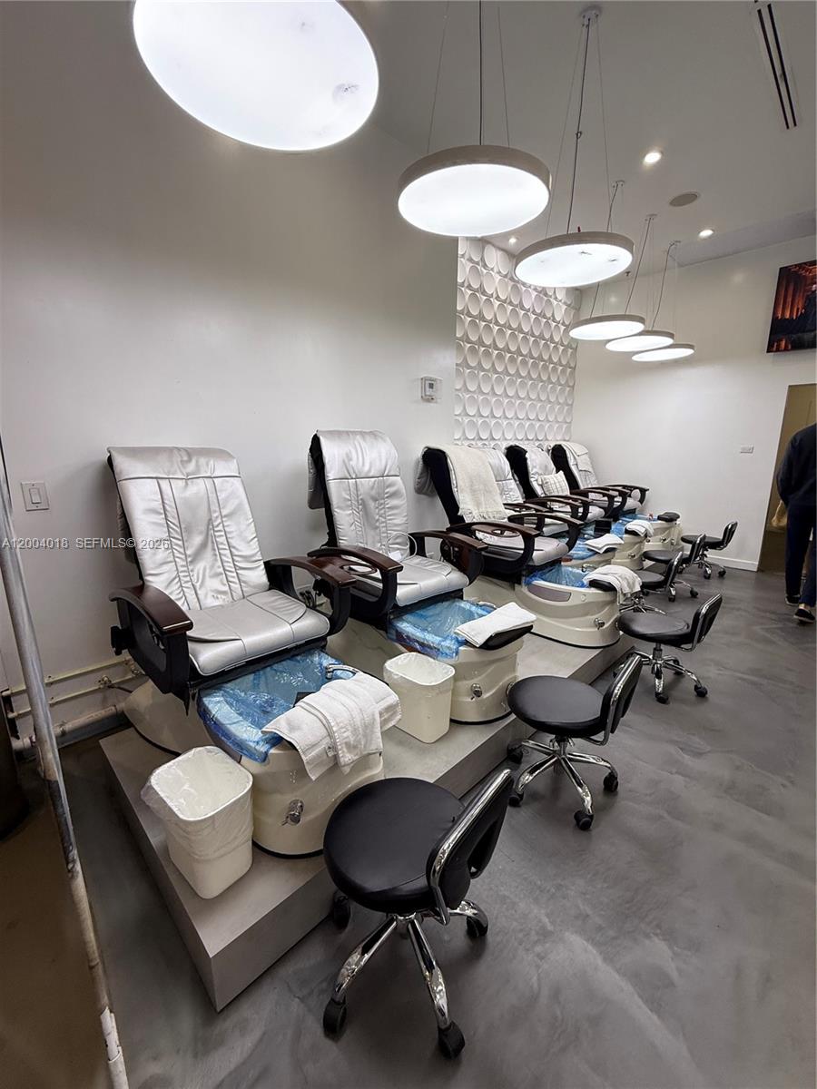 Beauty Salon & Spa in Brickell