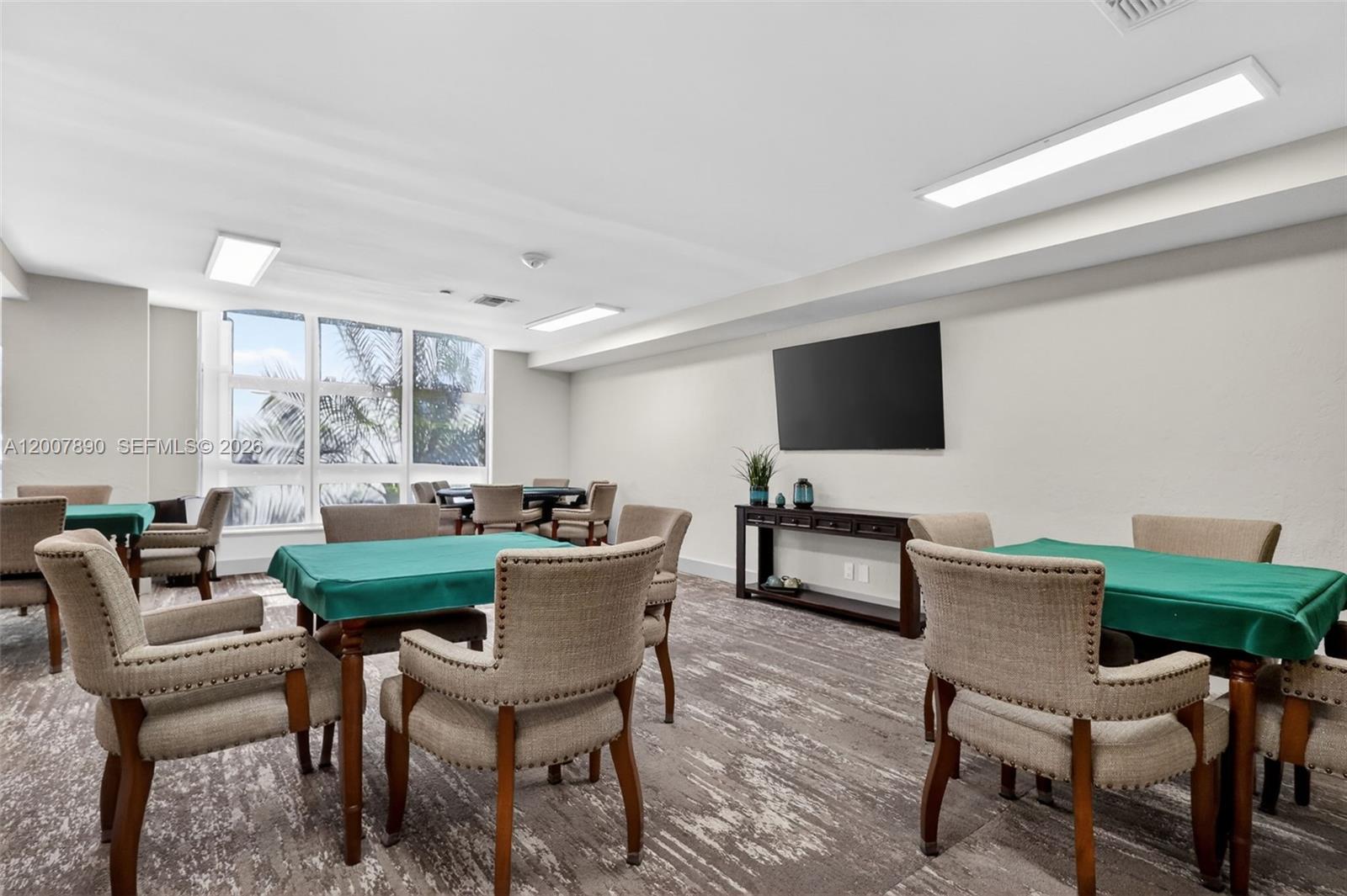 MYSTIC POINTE CONDO NO TW - Residential