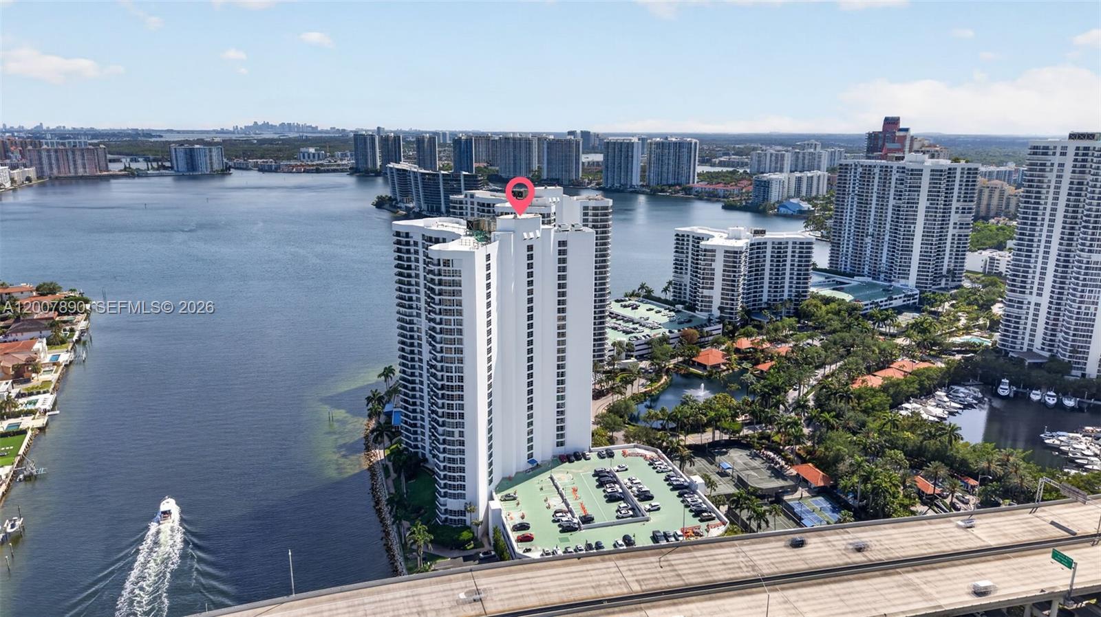 MYSTIC POINTE CONDO NO TW - Residential
