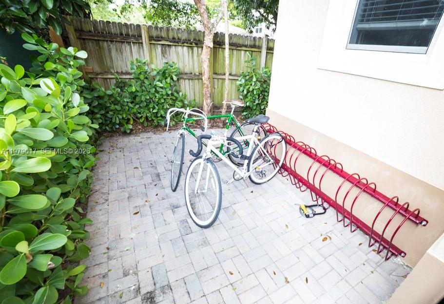 BELLAIRE SUB - Residential Lease