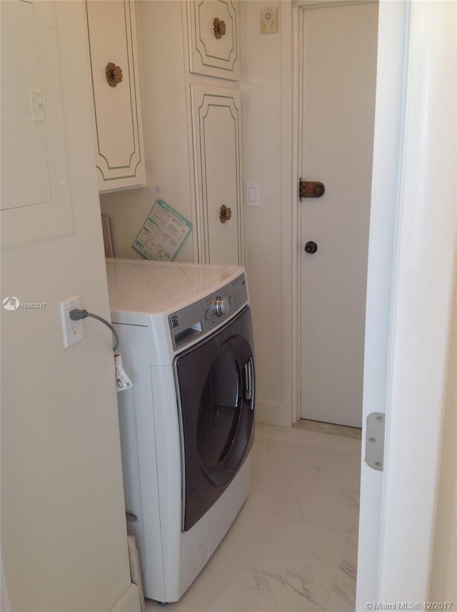 AQUARIUS CONDO - Residential Lease