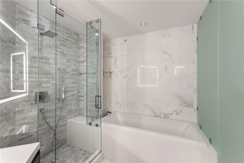 Tiny photo for 851 NE 1st Ave #4405, Miami, FL 33132 (MLS # A12004144)