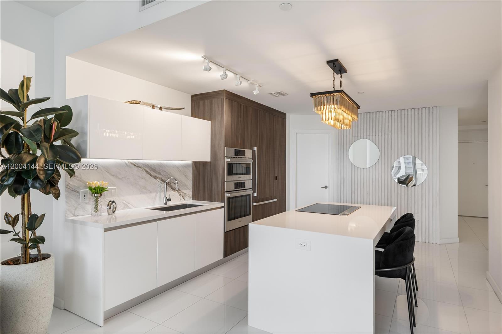 PARAMOUNT MIAMI WORLD - Residential