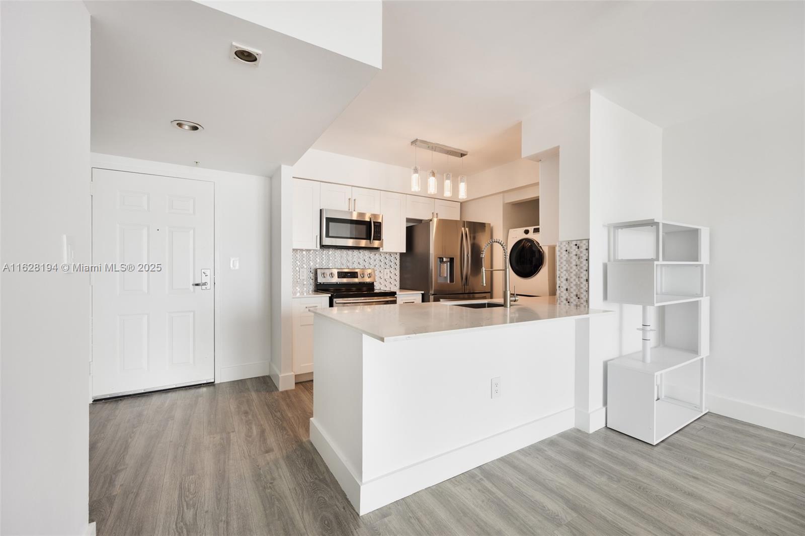 1155 Brickell Bay Dr 2907
